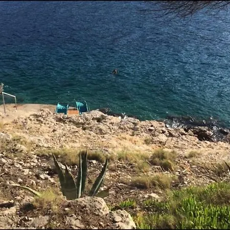 Apartment By The Sea With Private Heated Hydromassage Pool