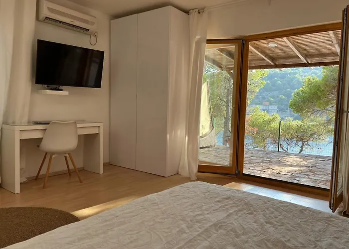 Appartement By The Sea With Private Heated Hydromassage Pool *