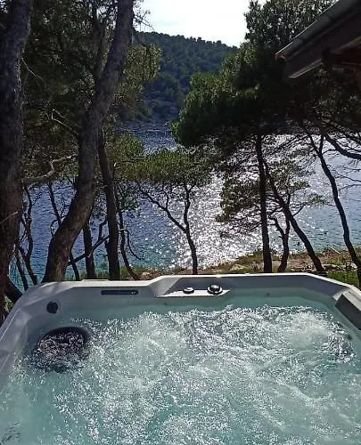 By The Sea With Private Heated Hydromassage Pool Appartement *