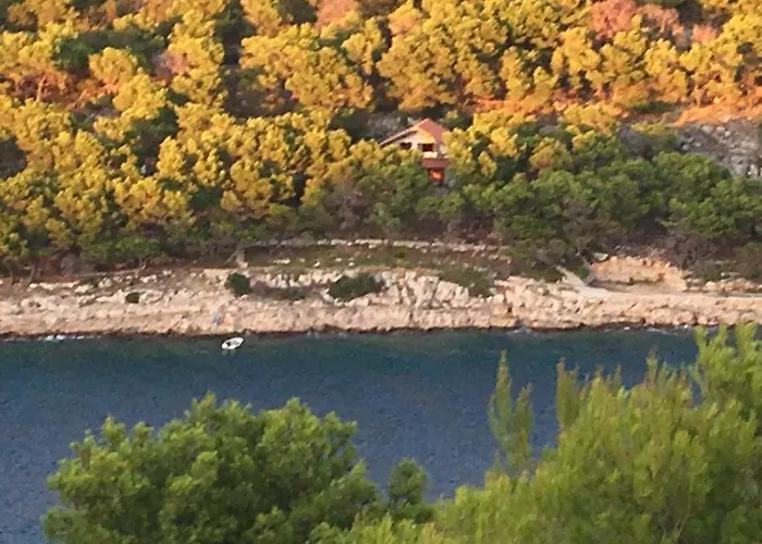 Appartement By The Sea With Private Heated Hydromassage Pool Žirje