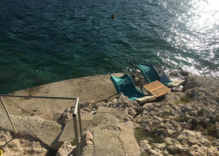 By The Sea With Private Heated Hydromassage Pool Appartement