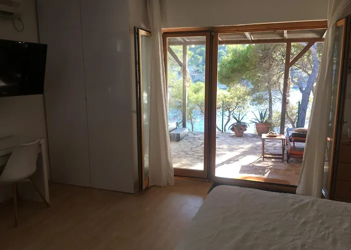 By The Sea With Private Heated Hydromassage Pool *