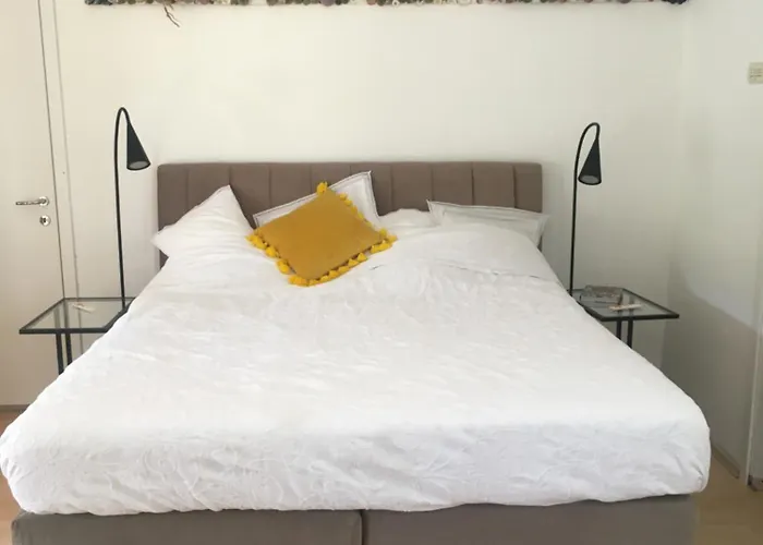 By The Sea With Private Heated Hydromassage Pool Appartement *